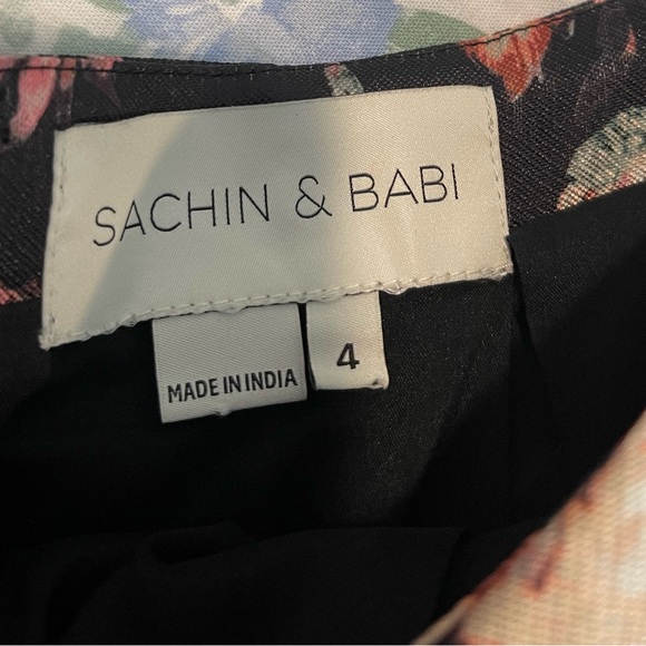 Elegant Sachin and Babi skirt - Picture 6 of 7